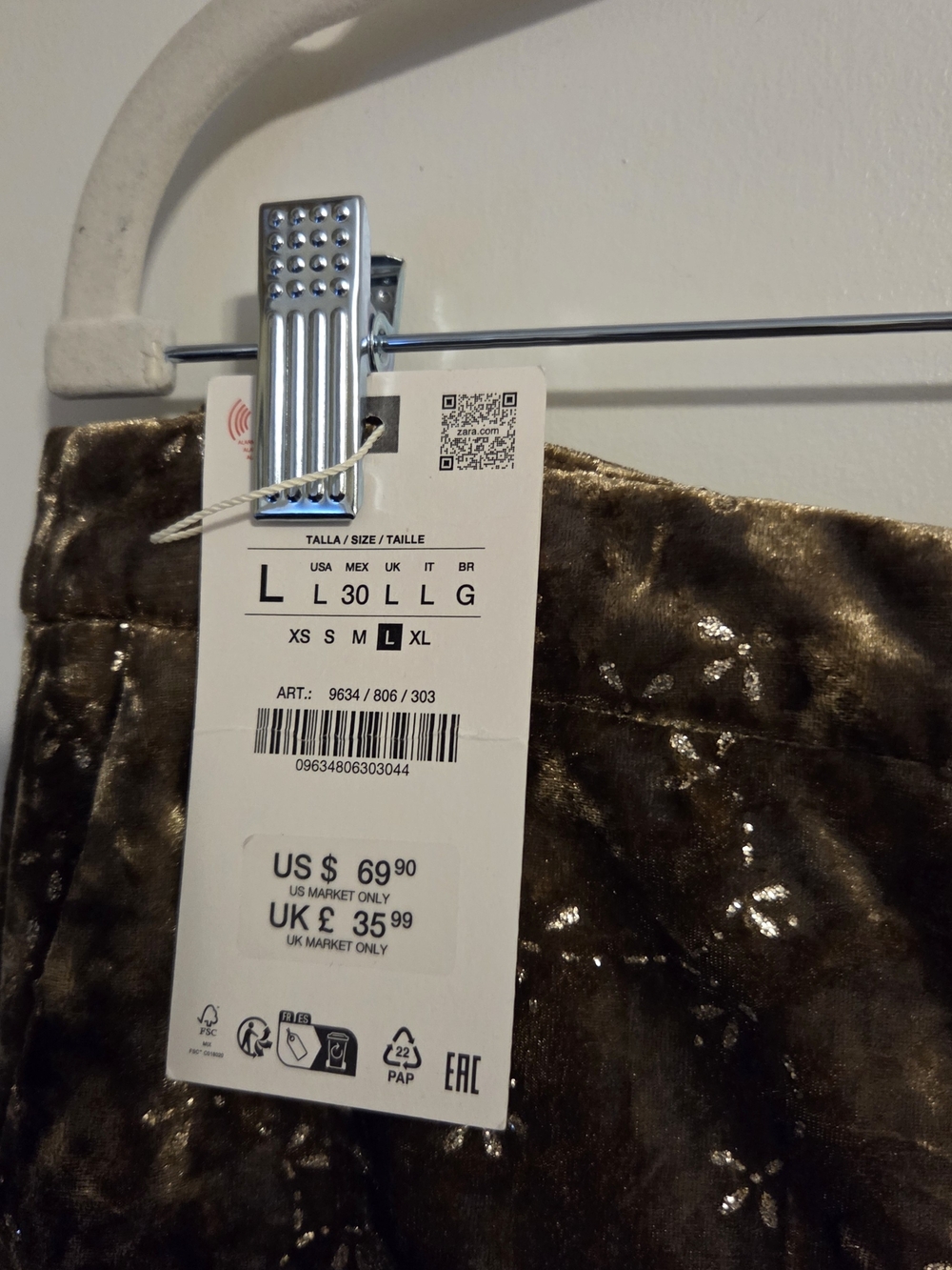 Velvet Metallic Thread Belted Suit - Picture 3 of 4